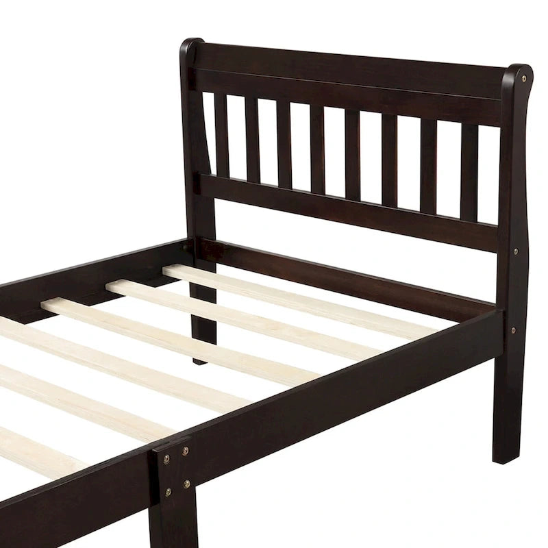 Lit plateforme en bois avec tête et pied de lit