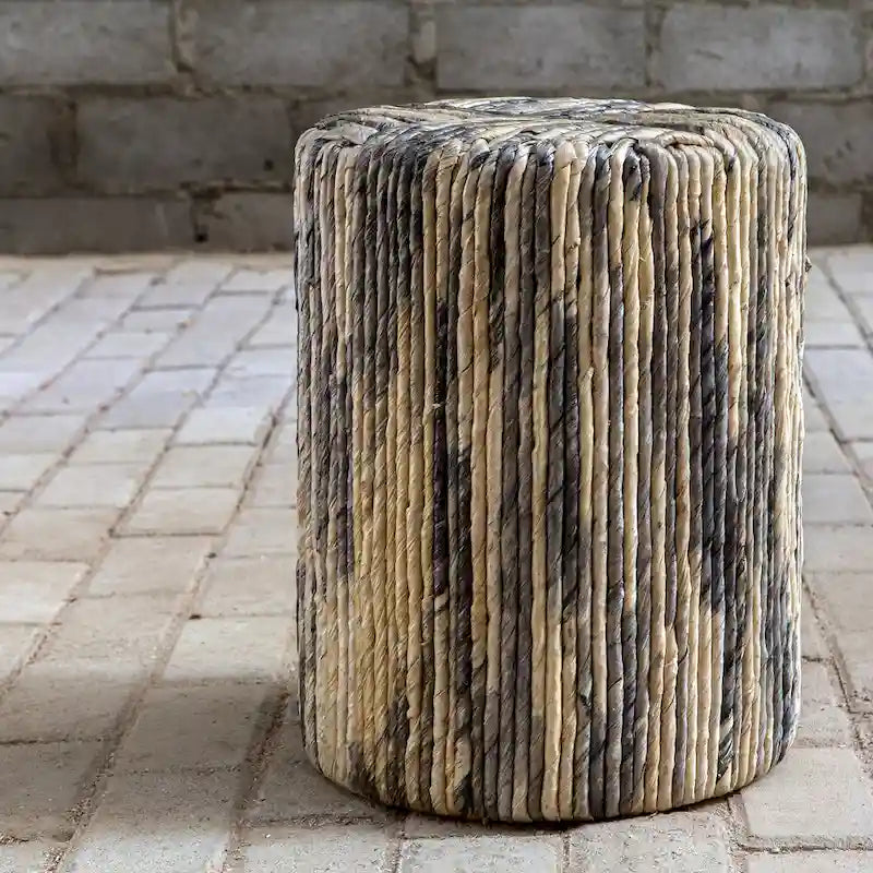 Tabouret d'appoint tressé