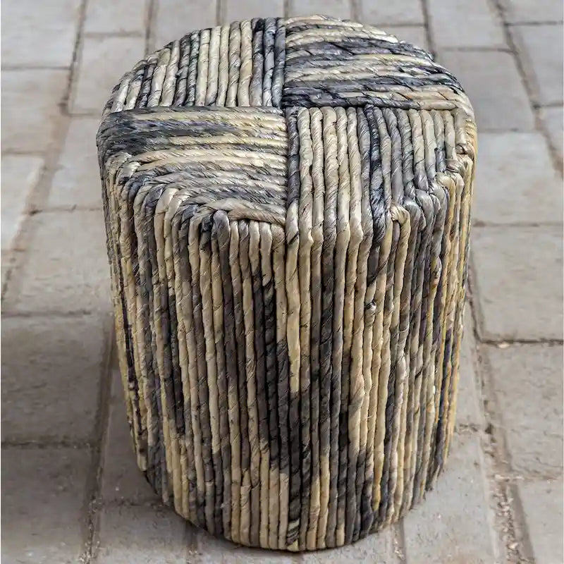 Tabouret d'appoint tressé